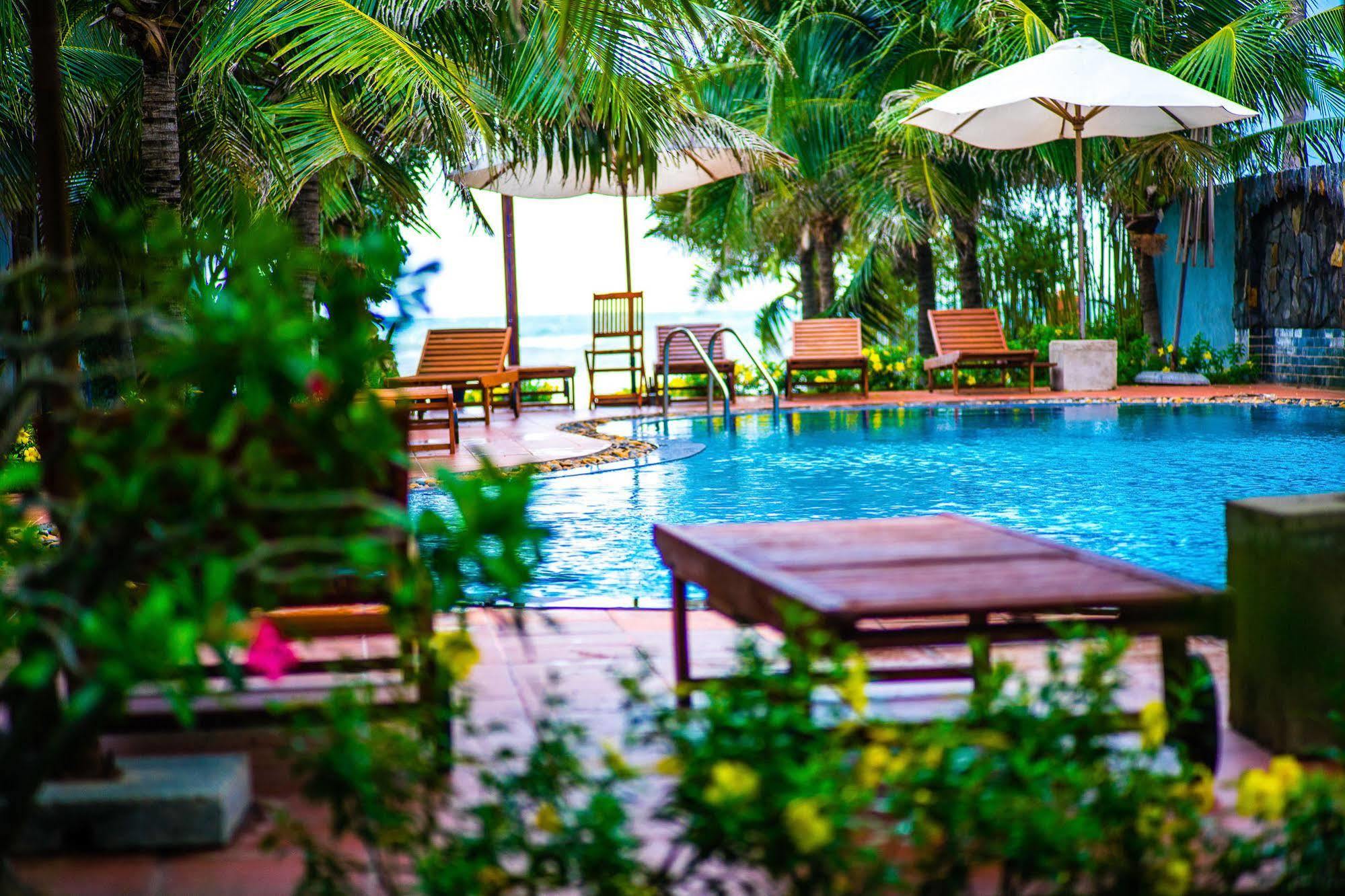Coral Sea Resort Mui Ne Exterior photo