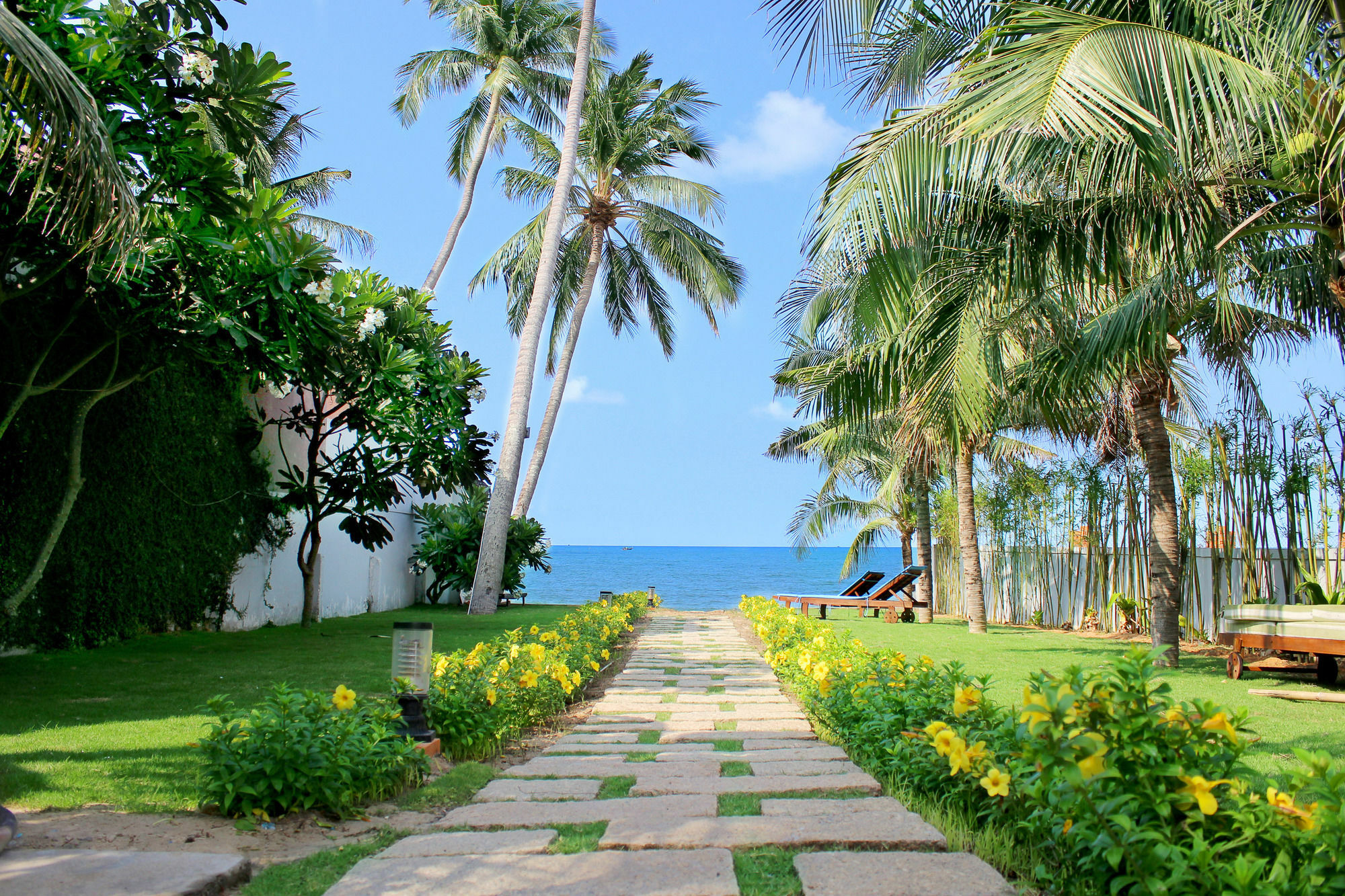 Coral Sea Resort Mui Ne Exterior photo